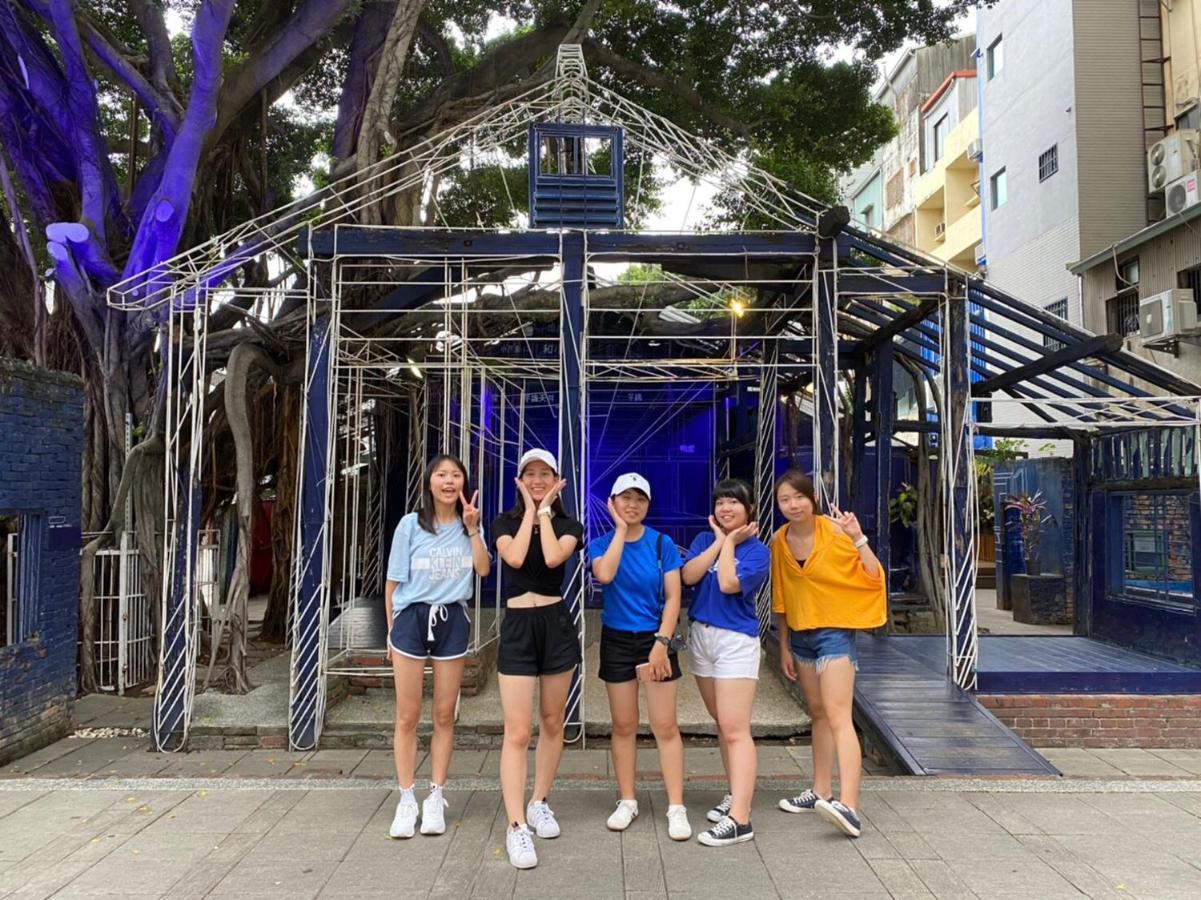 Mydeer Backpacker Hostel Tainan Exterior photo